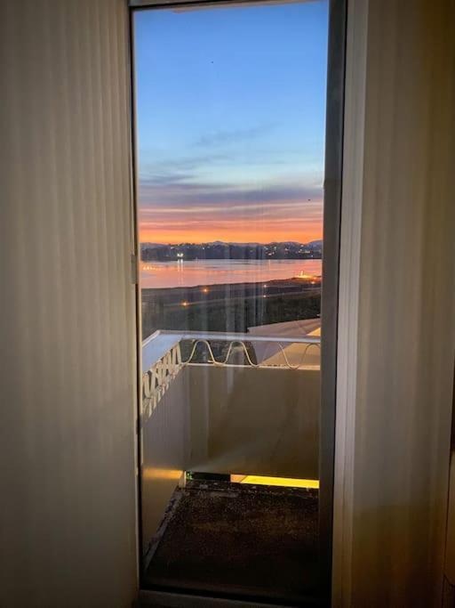 View Stylish Penthouse Holiday home *